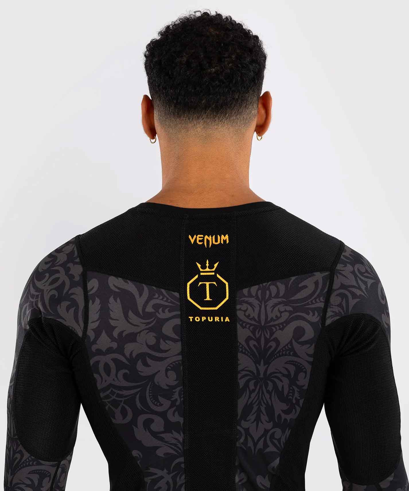 VENUM／ヴェナム　ラッシュガード　　Venum x Ilia Topuria Unmatched Long Sleeve Rashguard／ヴェナム × イリア・トプリア アンマッチド ロングスリーブ ラッシュガード